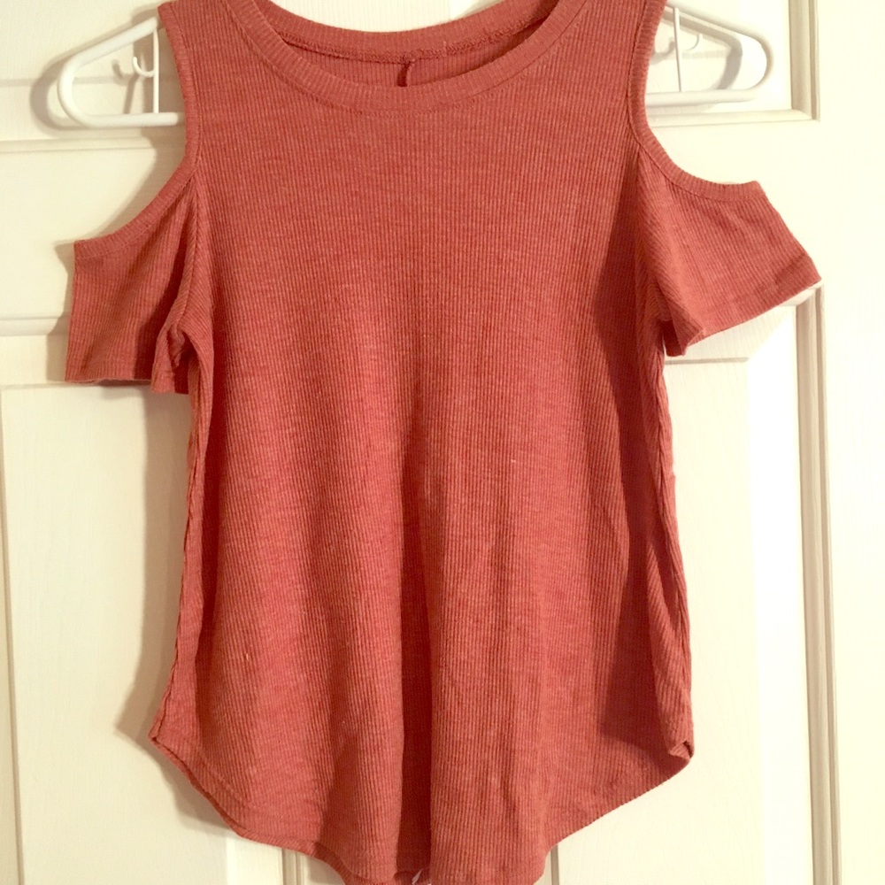 Pink off the shoulder girls top